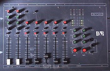 Relatively simple audio mixing console D&R Dis...