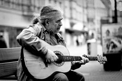 Utcazenész - Street musician